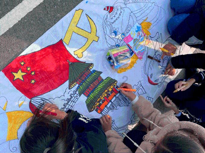 两个向量相垂直 相乘等于多少 两个向量平行呢游戏画面
