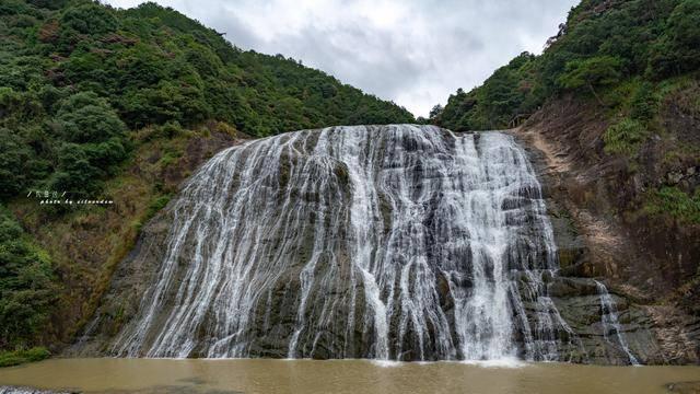 太原一小区开发商欠电费83万元，街道办称正在协调处理